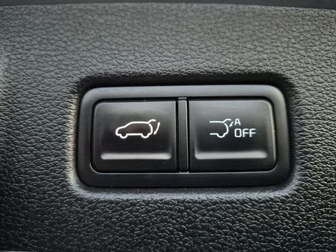 Certified 2025 Kia Telluride S image 18