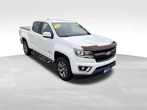Used 2018 Chevrolet Colorado Z71 AWD/4WD image 9