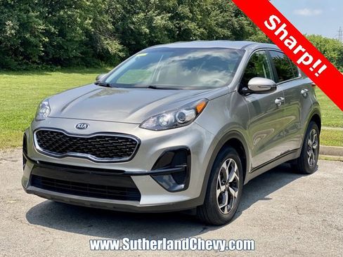 Used 2021 Kia Sportage LX w/ LX Fwd Popular Package image 3