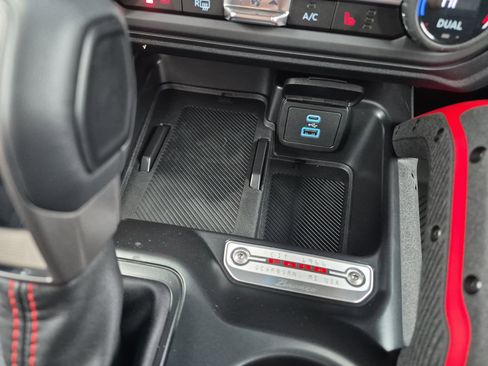 New 2025 Ford Bronco Heritage Edition image 31