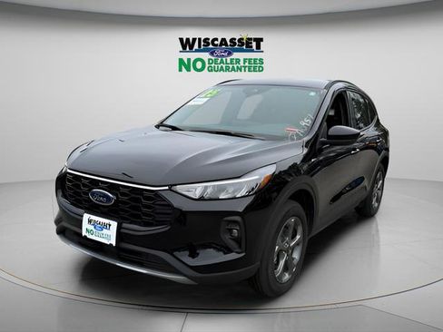 Certified 2025 Ford Escape ST-Line Select w/ Tech Pack #1 AWD/4WD image 17