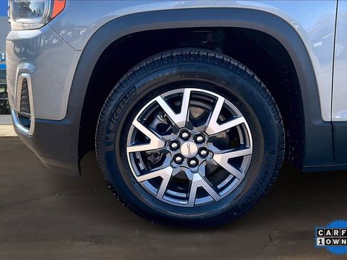 Used 2023 GMC Acadia SLT image 35
