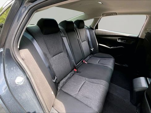 Used 2023 Honda Accord EX image 19