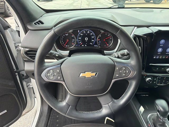 Used 2023 Chevrolet Traverse High Country AWD/4WD image 21
