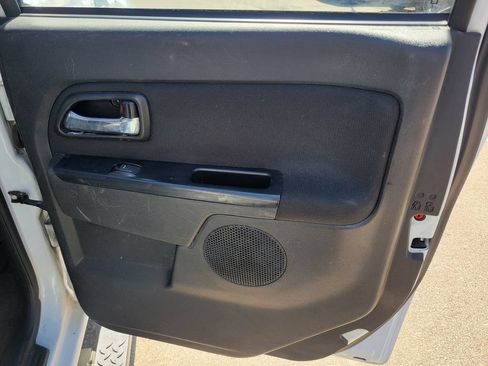 Used 2012 Chevrolet Colorado LT AWD/4WD image 16