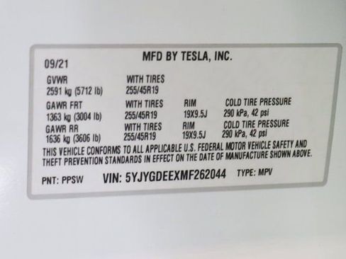 Used 2021 Tesla Model Y Long Range image 26