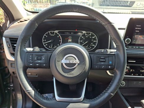 Certified 2023 Nissan Rogue SV w/ SV Premium B Package AWD/4WD image 19