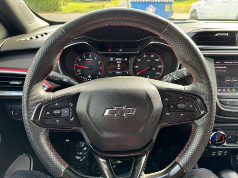 Used 2023 Chevrolet TrailBlazer RS image 20
