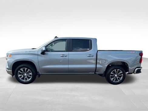 Used 2024 Chevrolet Silverado 1500 LT AWD/4WD image 2