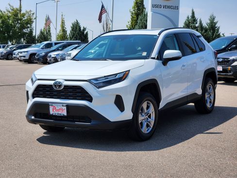 Used 2023 Toyota RAV4 XLE w/ Convenience Package AWD/4WD image 4