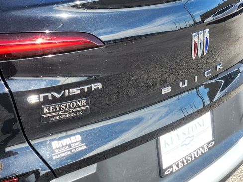 Used 2024 Buick Envista Preferred image 11