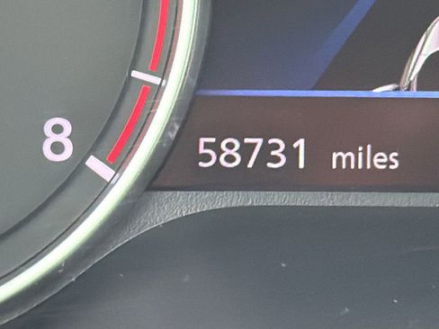 Used 2024 Nissan Sentra SV FWD image 18