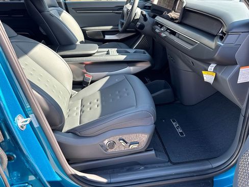New 2026 Kia EV9 Wind AWD/4WD image 13