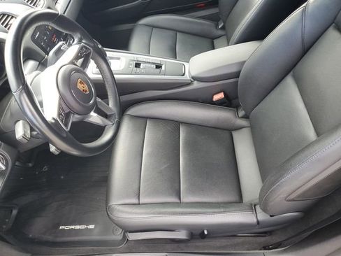 Used 2019 Porsche 718 Boxster image 15