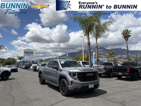 Used 2024 GMC Sierra 1500 Elevation AWD/4WD image 1