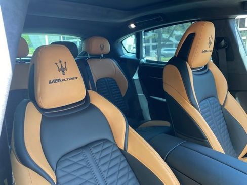 New 2024 Maserati Levante Trofeo image 37