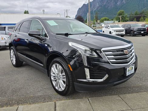 Used 2019 Cadillac XT5 Premium Luxury AWD/4WD image 4