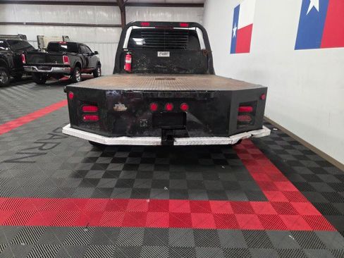 Used 2018 RAM 5500 Tradesman w/ Ambulance Prep Group AWD/4WD image 13