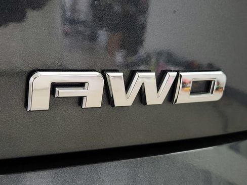 Used 2019 GMC Acadia Denali AWD/4WD image 38