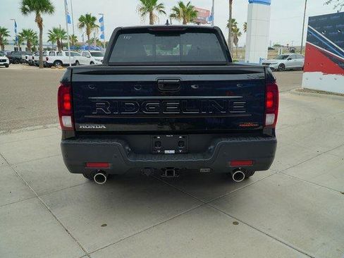 Used 2025 Honda Ridgeline TrailSport image 6