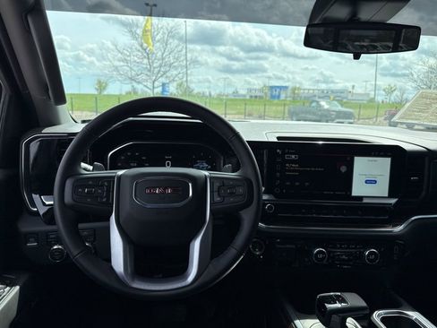 Used 2025 GMC Sierra 1500 Elevation w/ Preferred Package AWD/4WD image 24