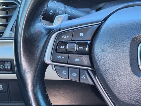 Certified 2022 Honda Accord Touring image 31