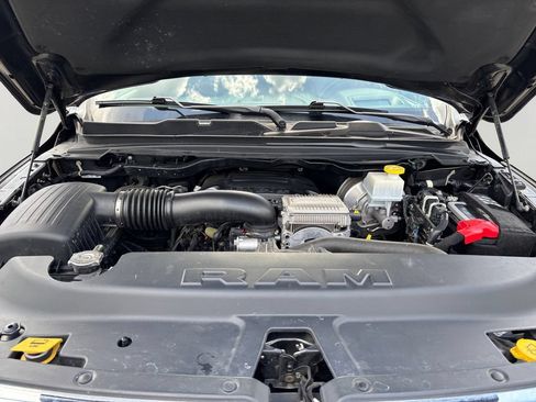 Certified 2024 RAM 1500 Limited AWD/4WD image 9