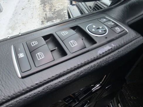 Used 2014 Mercedes-Benz G 63 AMG 4MATIC image 11