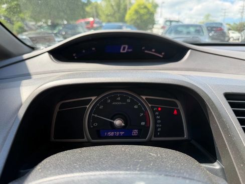 Used 2011 Honda Civic DX-VP image 13