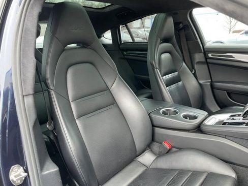 Used 2017 Porsche Panamera Turbo w/ Sport Chrono Package image 28