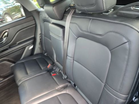 Used 2022 Lincoln Corsair FWD image 10