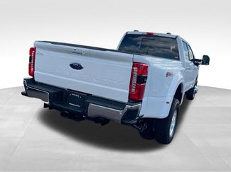 New 2026 Ford F350 Lariat w/ Lariat Premium Package AWD/4WD video 5
