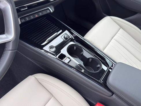 New 2026 Audi Q3 quattro 2.0T image 13