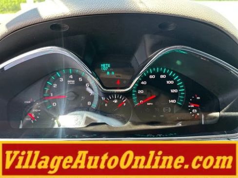 Used 2017 Chevrolet Traverse LS AWD/4WD image 16