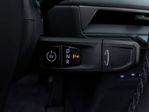 Used 2024 Kia EV9 Light Long Range image 25