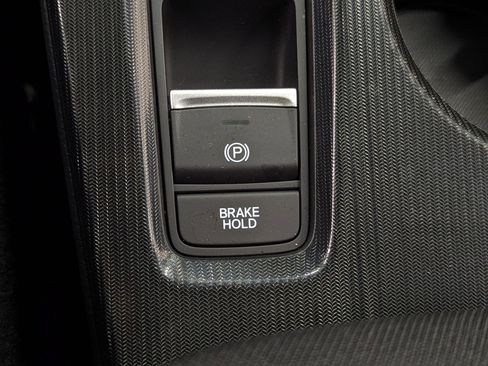 Certified 2025 Honda Civic Sport image 24