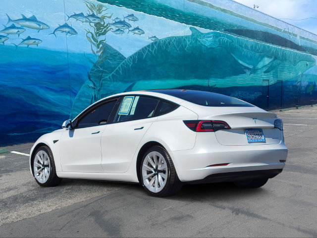 Used 2022 Tesla Model 3 Long Range AWD/4WD image 2
