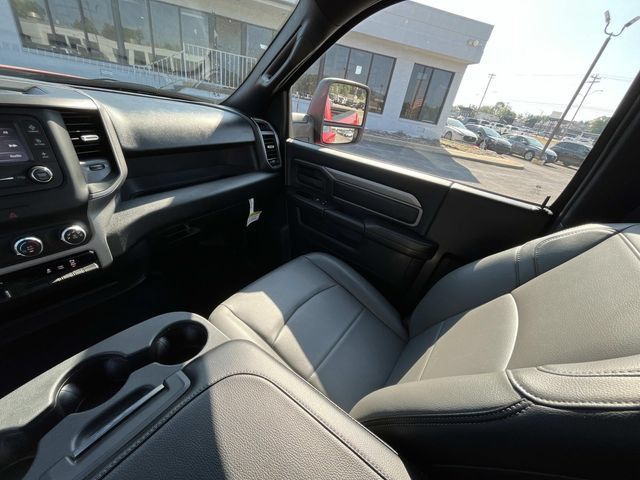 Used 2023 RAM 3500 Tradesman RWD image 16