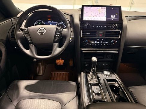 Used 2023 Nissan Armada SL w/ Midnight Edition Package AWD/4WD image 32