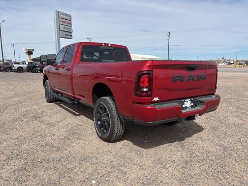 New 2026 RAM 2500 Tradesman AWD/4WD image 7