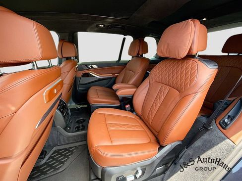 Used 2025 BMW X7 xDrive40i w/ Executive Package AWD/4WD image 27