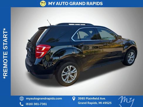 Used 2017 Chevrolet Equinox LT w/ Convenience Package AWD/4WD image 7