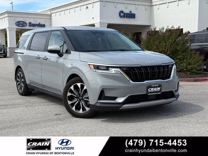 Used 2022 Kia Carnival EX
