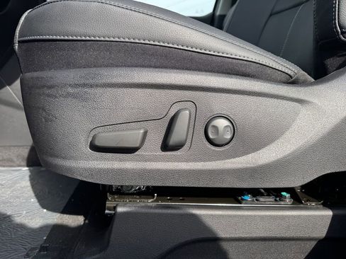 New 2025 Kia Telluride EX w/ EX Captain's Chair Package image 13