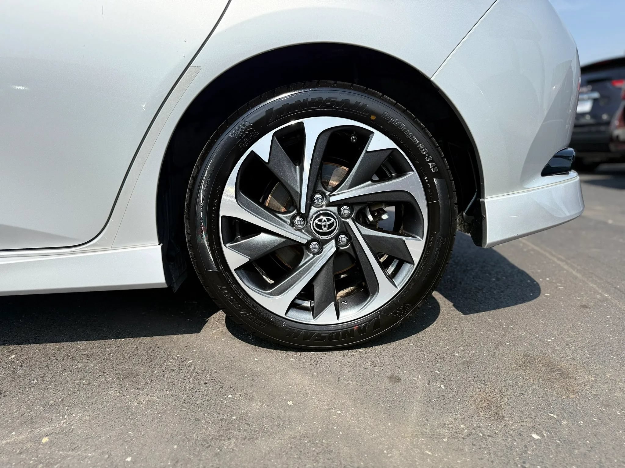 Used 2017 Toyota Corolla iM FWD image 38