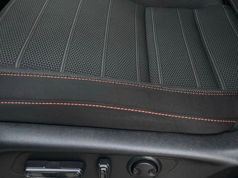 Used 2025 Honda CR-V Sport image 24