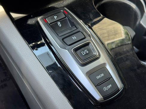 Used 2020 Honda Pilot Touring image 34
