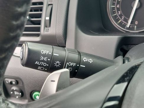 Used 2018 Honda Pilot Touring image 36
