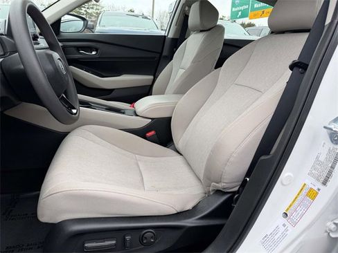 Used 2023 Honda Accord EX image 12