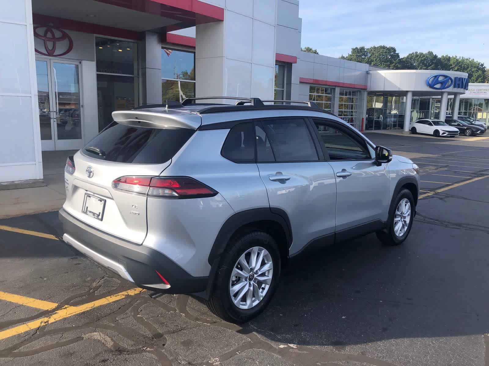 New 2026 Toyota Corolla Cross LE AWD/4WD image 4